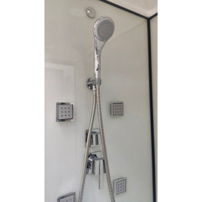 Купити не дорого Гідромасажний бокс з низьким піддоном Veronis BN-810 L скло прозоре чорний профіль 100x80x215