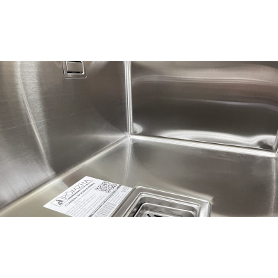 Кухонная мойка нержавеющая сталь толщиной 1.2 - 3 мм Romzha Arta Nova U-650 Max